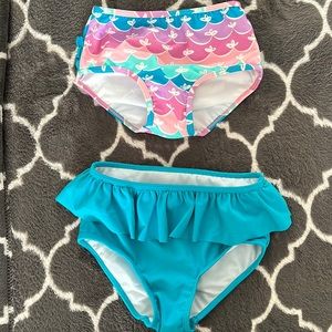 Rufflebutts - set of 2 bottoms - size 7 - brand new